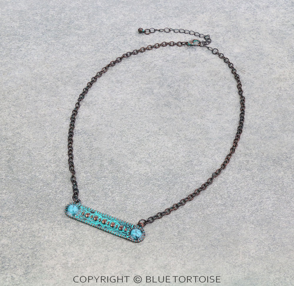 Concho Patterned Iron with Stone Necklace