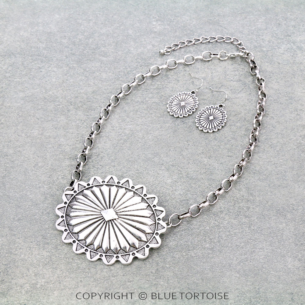 Western Concho Necklace Set