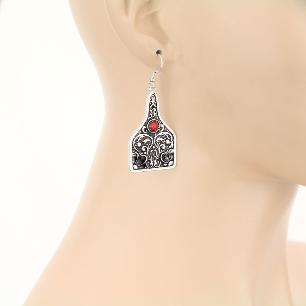 Patterned Casting Dangle Earrings - Image 2