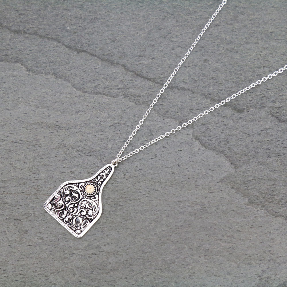 Patterned Casting Pendant Necklace