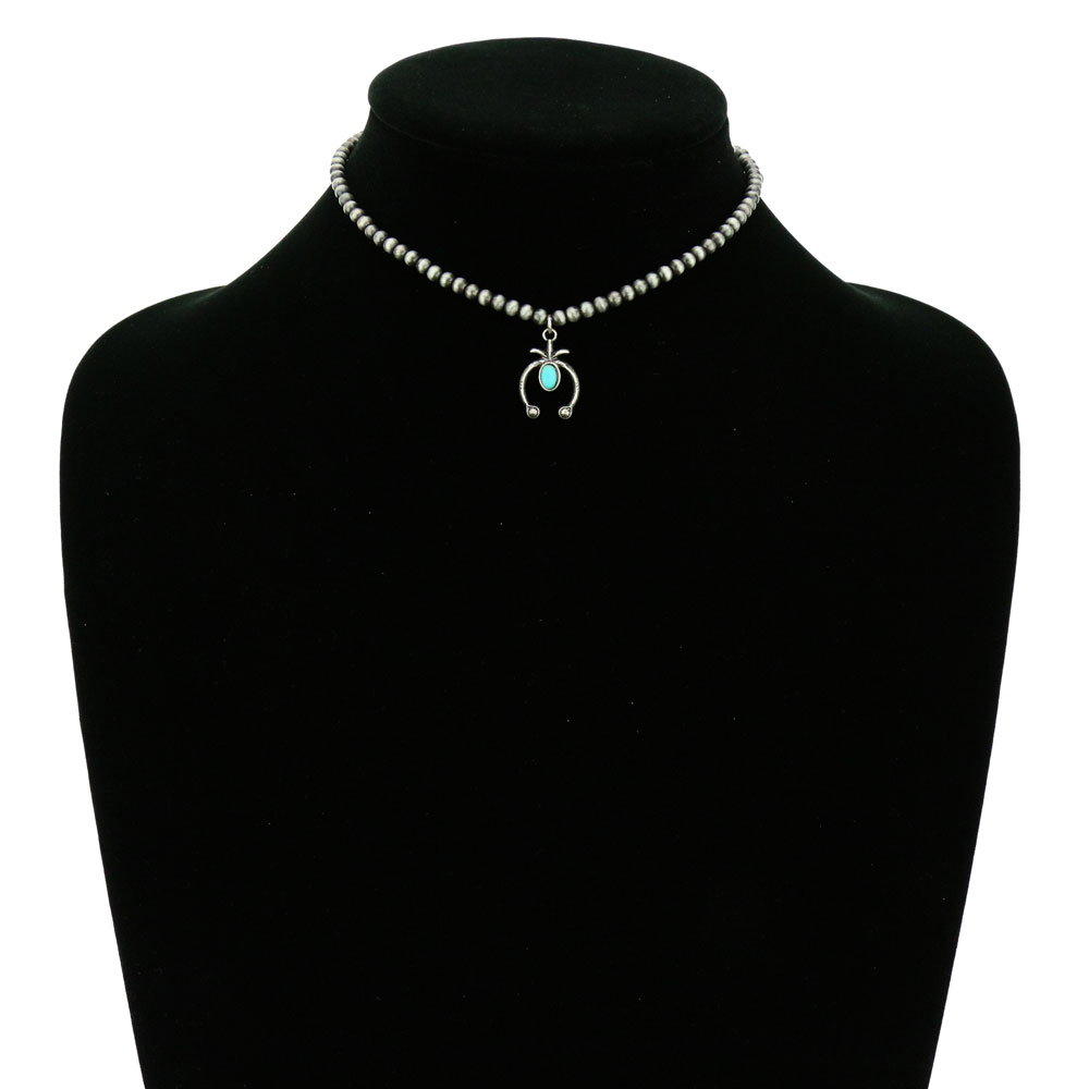 4mm Navajo Style Pearl with Squash Blossom Pendant Choker - Image 2