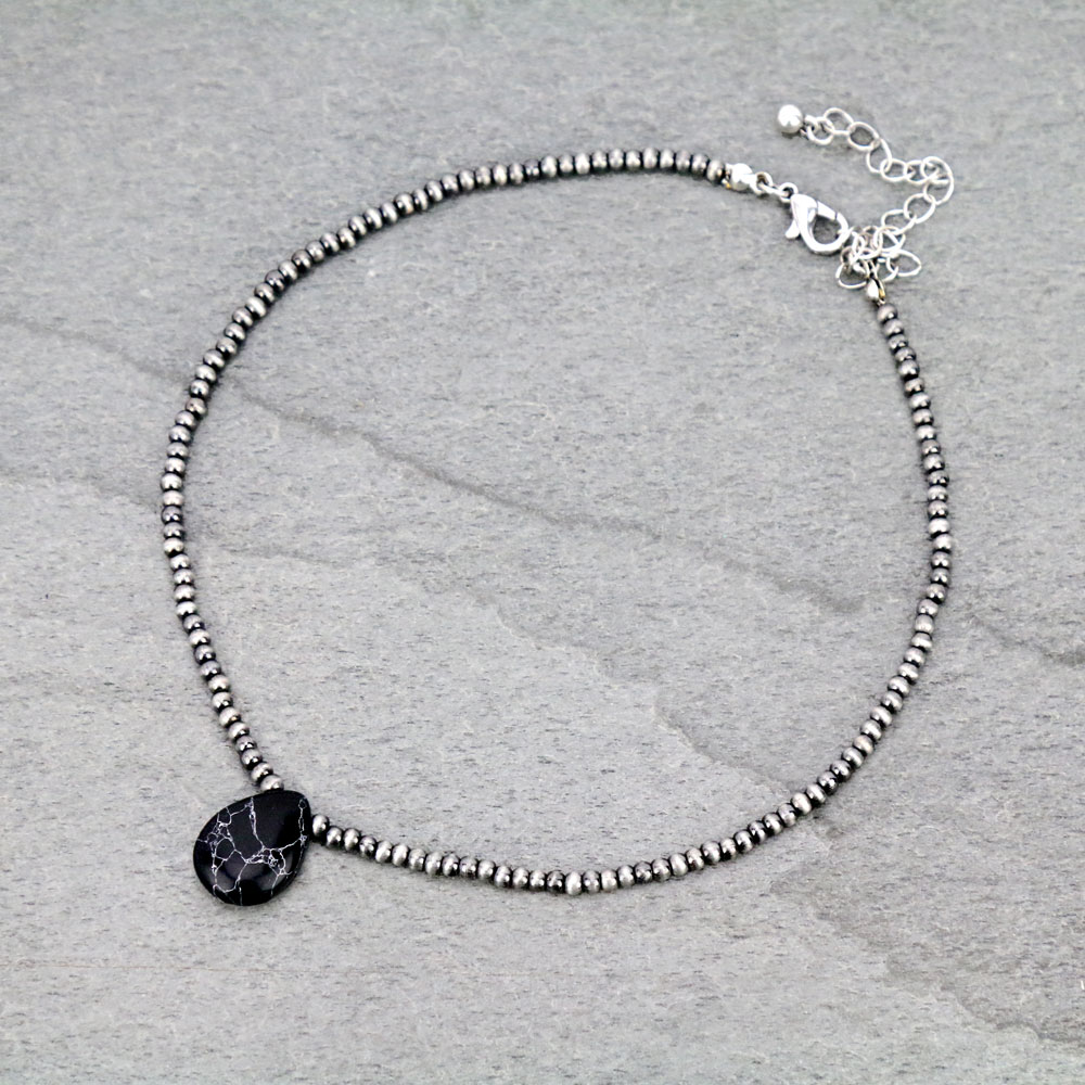 Stone Pendant Choker Necklace