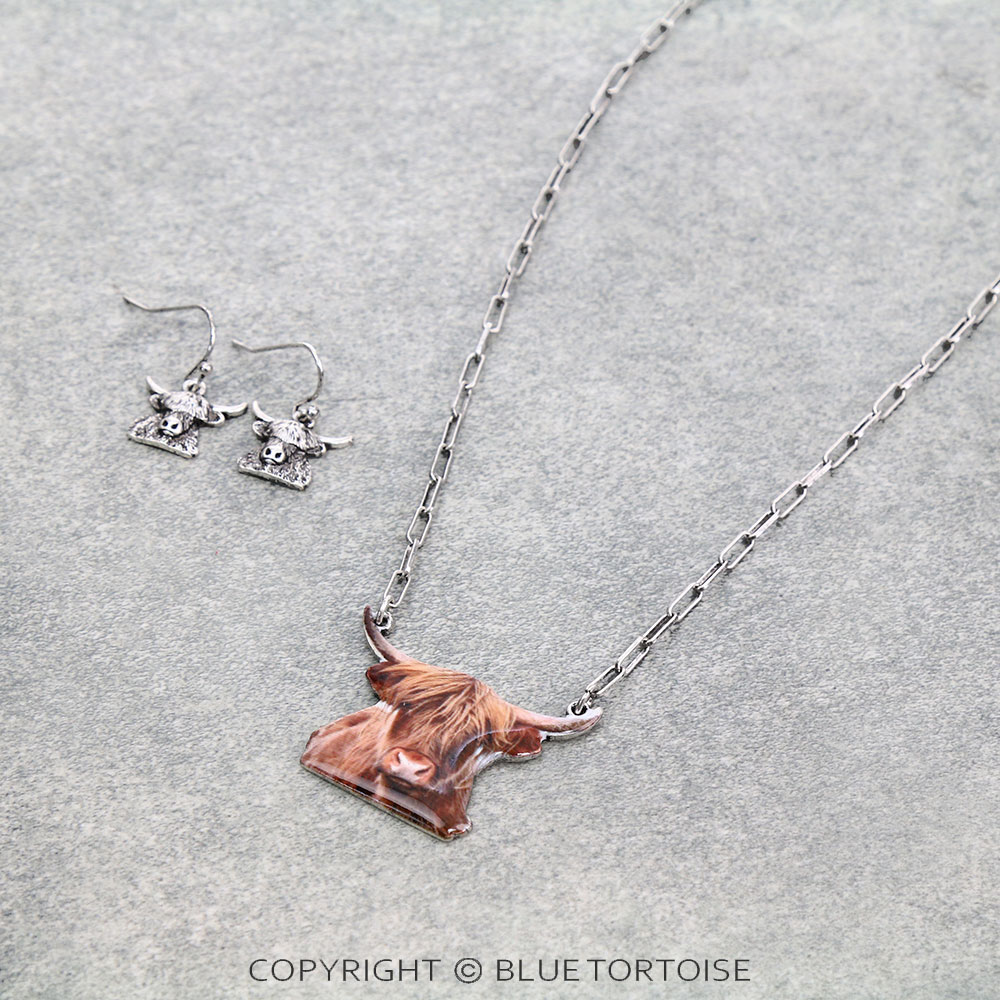 Western Animal Theme Buffalo Necklace Set