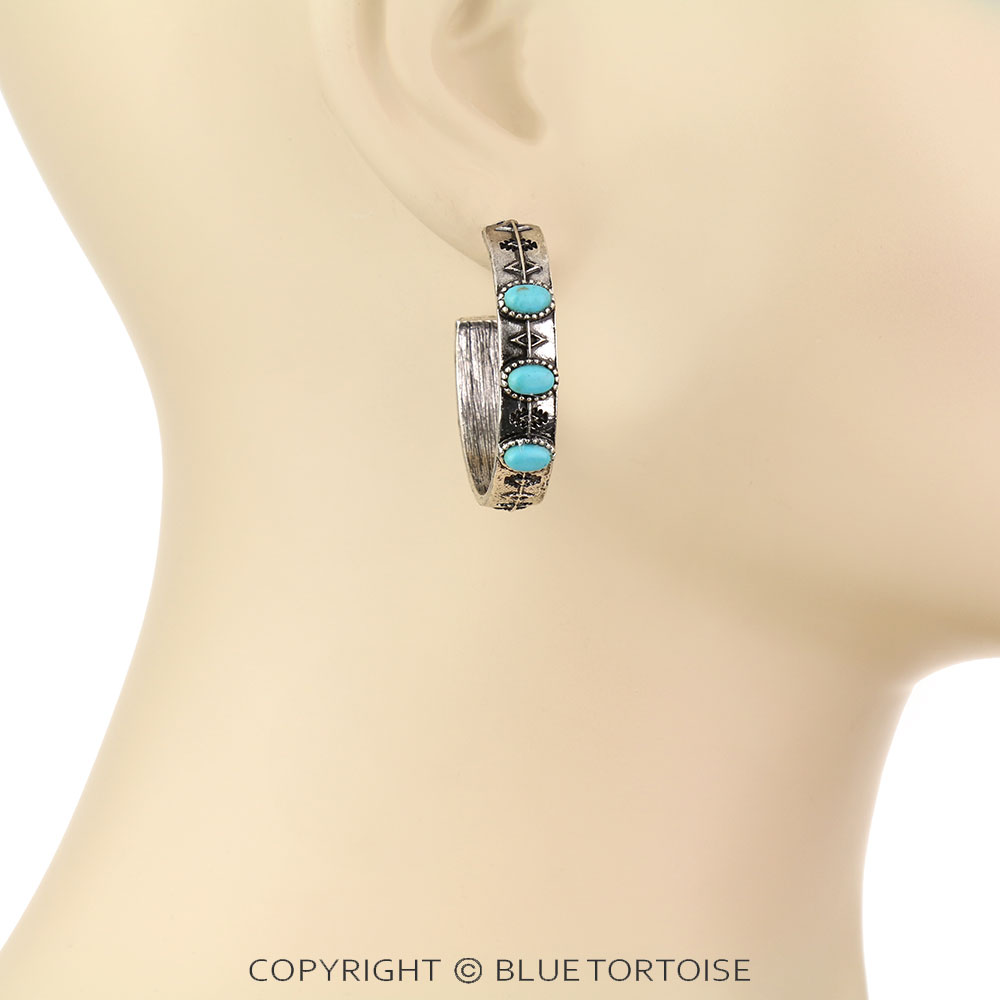 Western Design with Stone Hoop Earrings - Image 2
