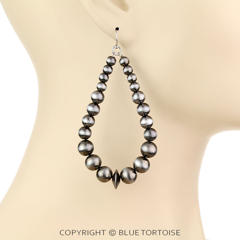 Navajo Style Pearl Dangle Earrings - Image 2