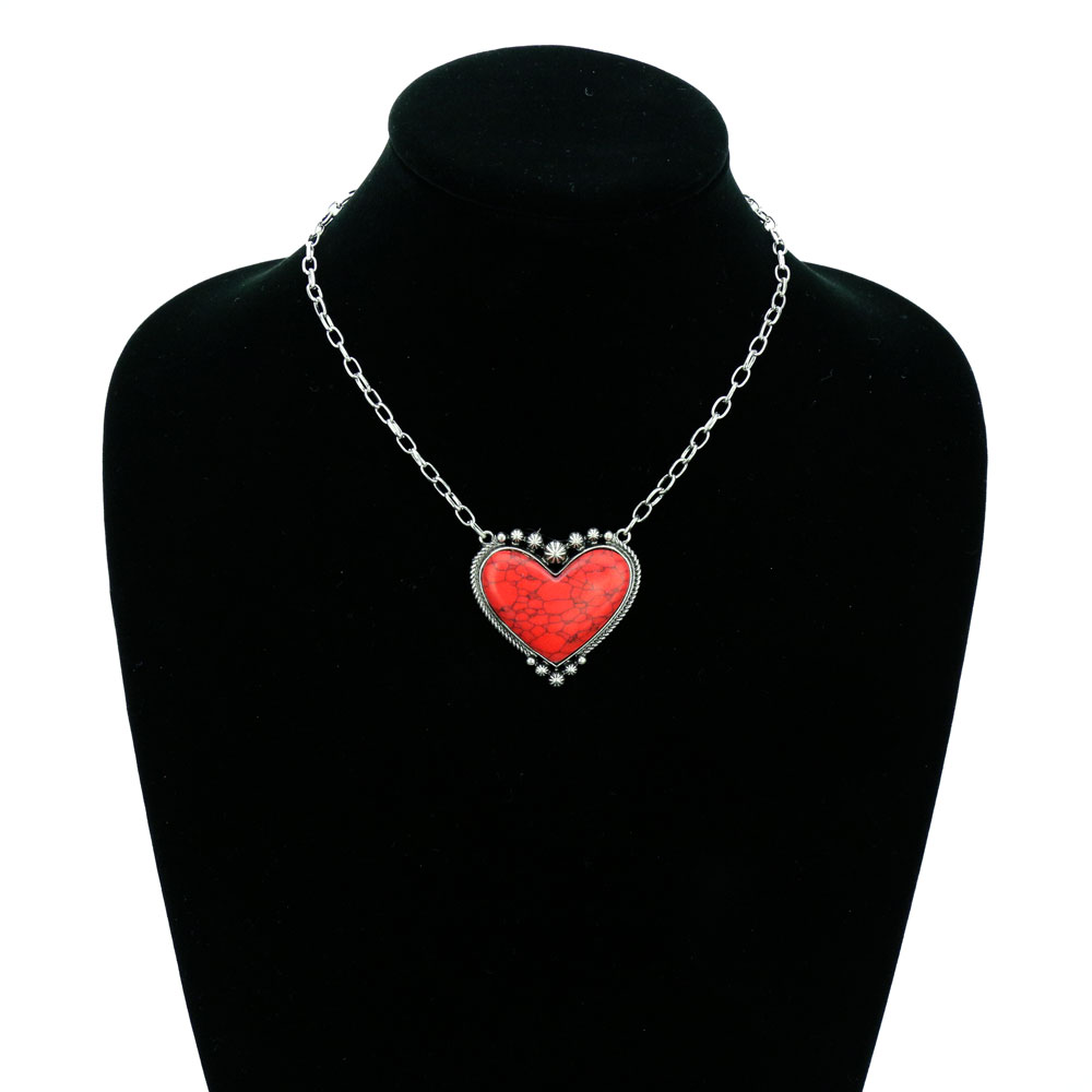 Heart Pendant Necklace - Image 2