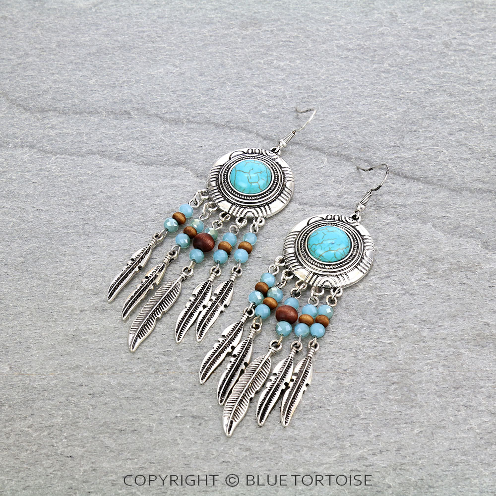 Western Design Stone with Leaf Tassel Dangle Earrings
