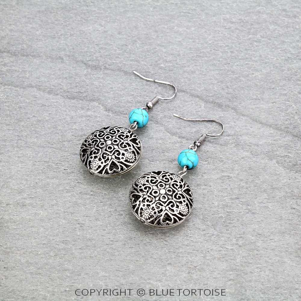 Western Design Dangle Earrings