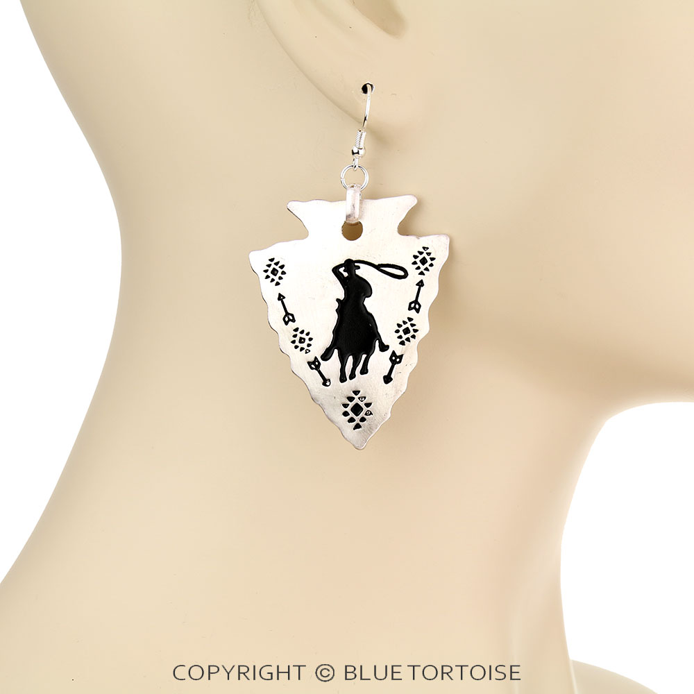 Western Cowboy Arrowhead Dangle Earrings - Image 2