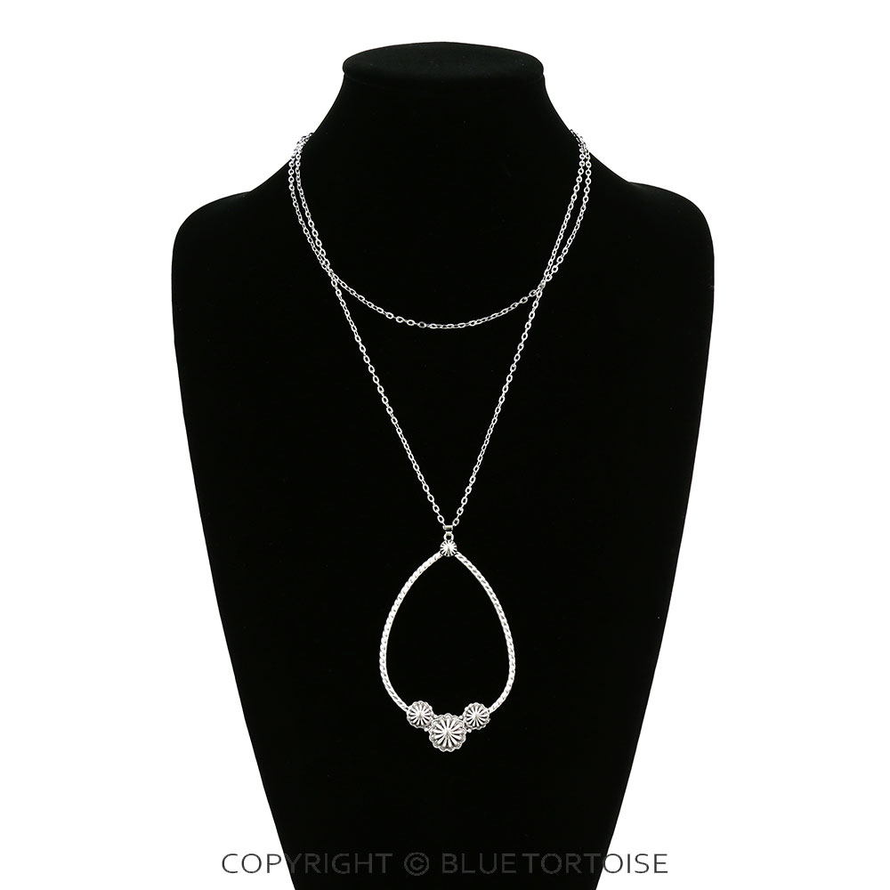 20" Long, 2-strand Small Chain Necklace, Concho Pendant - Image 2