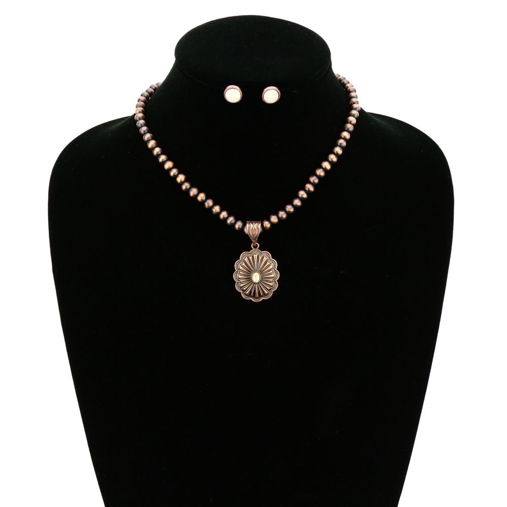 Concho Navajo Style Pearl Necklace Set - Image 2