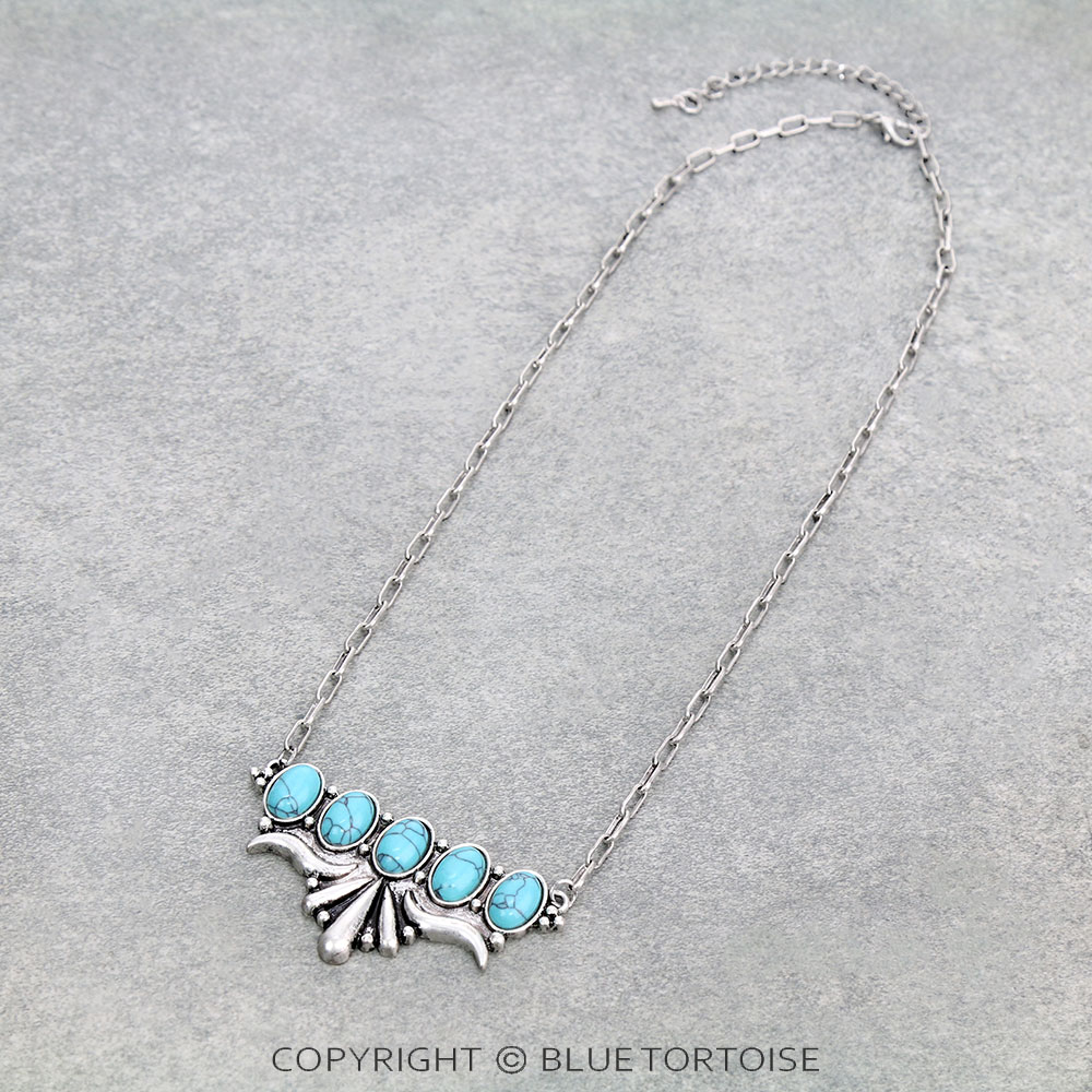 Western Design Stone Necklace