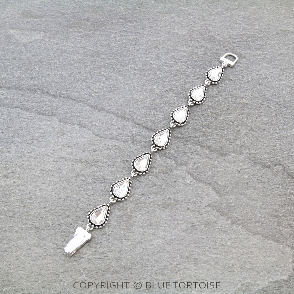Teardrop Design Texture Clear Stone Magnetic Bracelet - Image 2