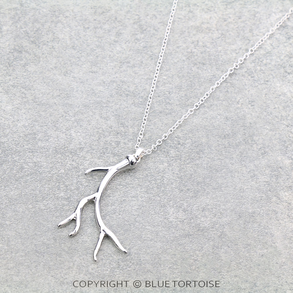 Antler Pendant Necklace - Image 3