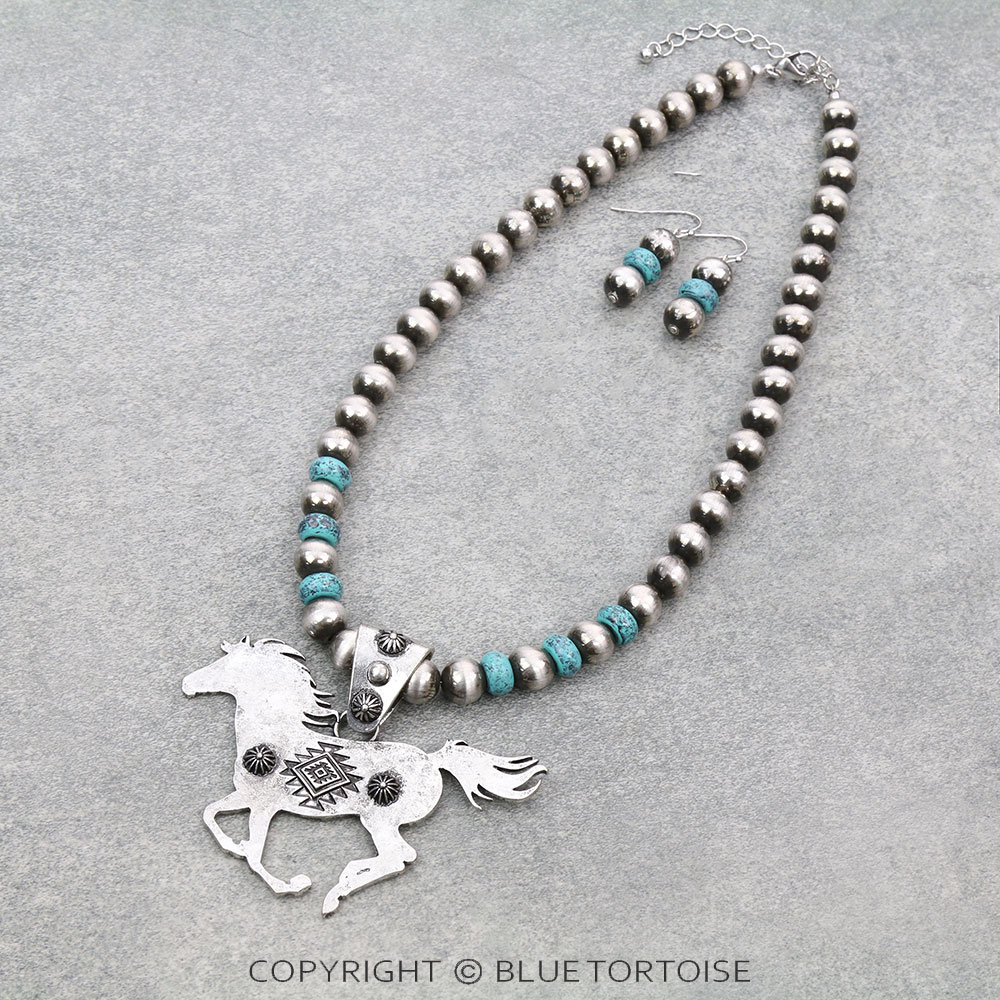 Navajo Style Pearl Horse Pendant Necklace Set