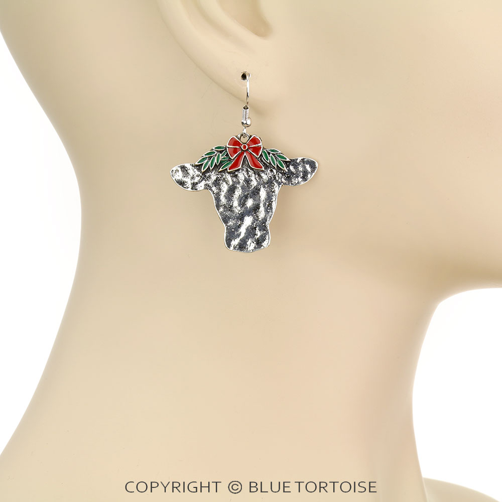 Christmas Cow Dangle Earrings - Image 2