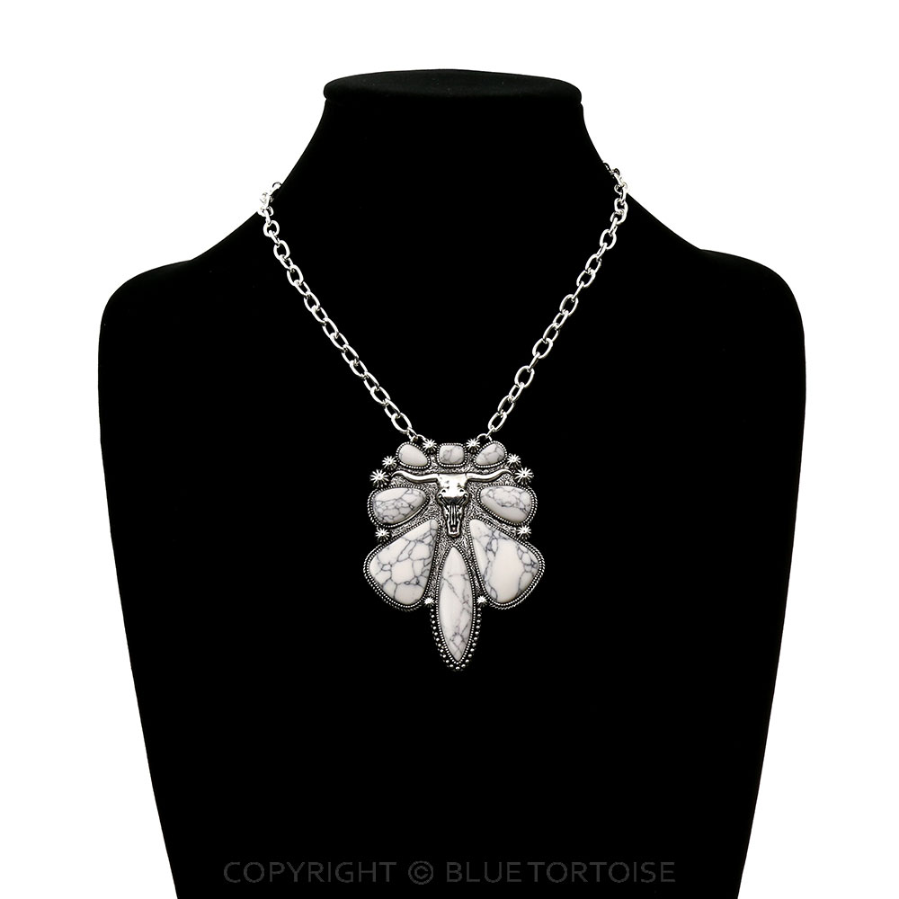 Western Steer Skull Stone Pendant Necklace - Image 2