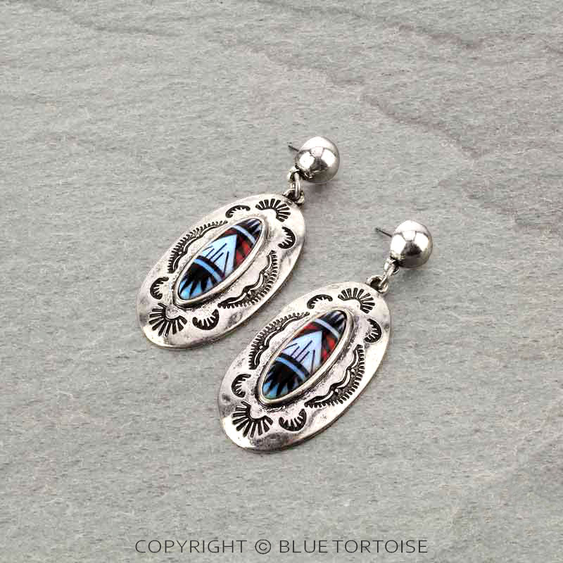 Medium Oval Western Design Post Earrings