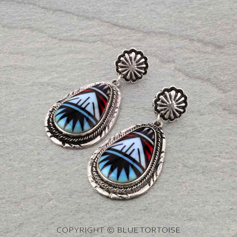 Western Design Post Earrings