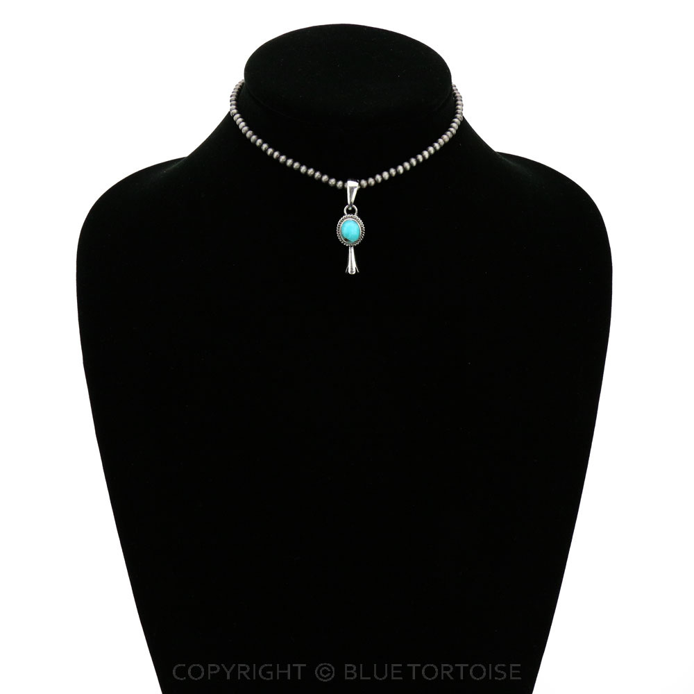 4mm Navajo Style Pearl with Single Squash Blossom Pendant Choker - Image 2