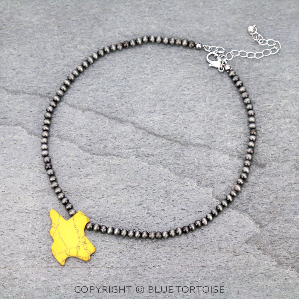 4mm Navajo Style Pearl with Texas Map Pendant Choker