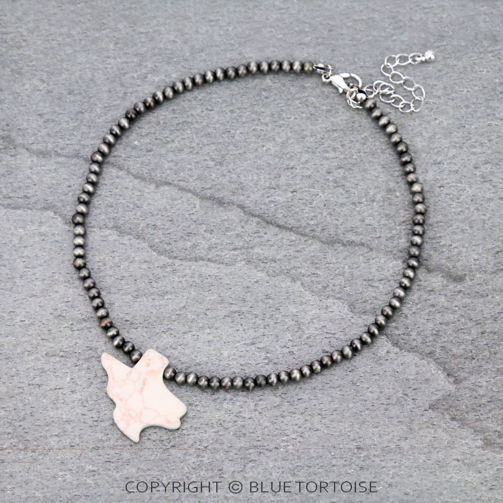 4mm Navajo Style Pearl with Texas Map Pendant Choker