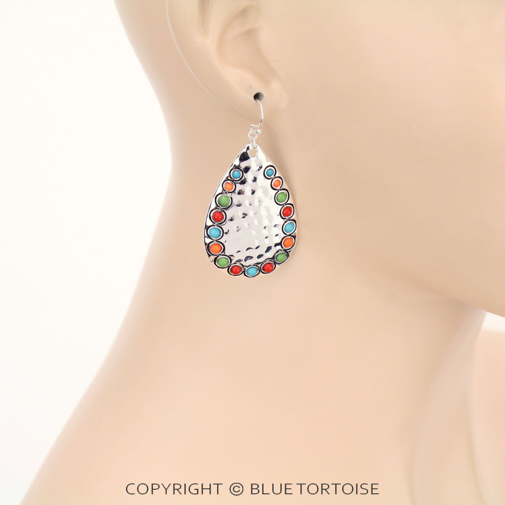 Western Hammered Acrylic Stone with Teardrop Stud Earrings - Image 2