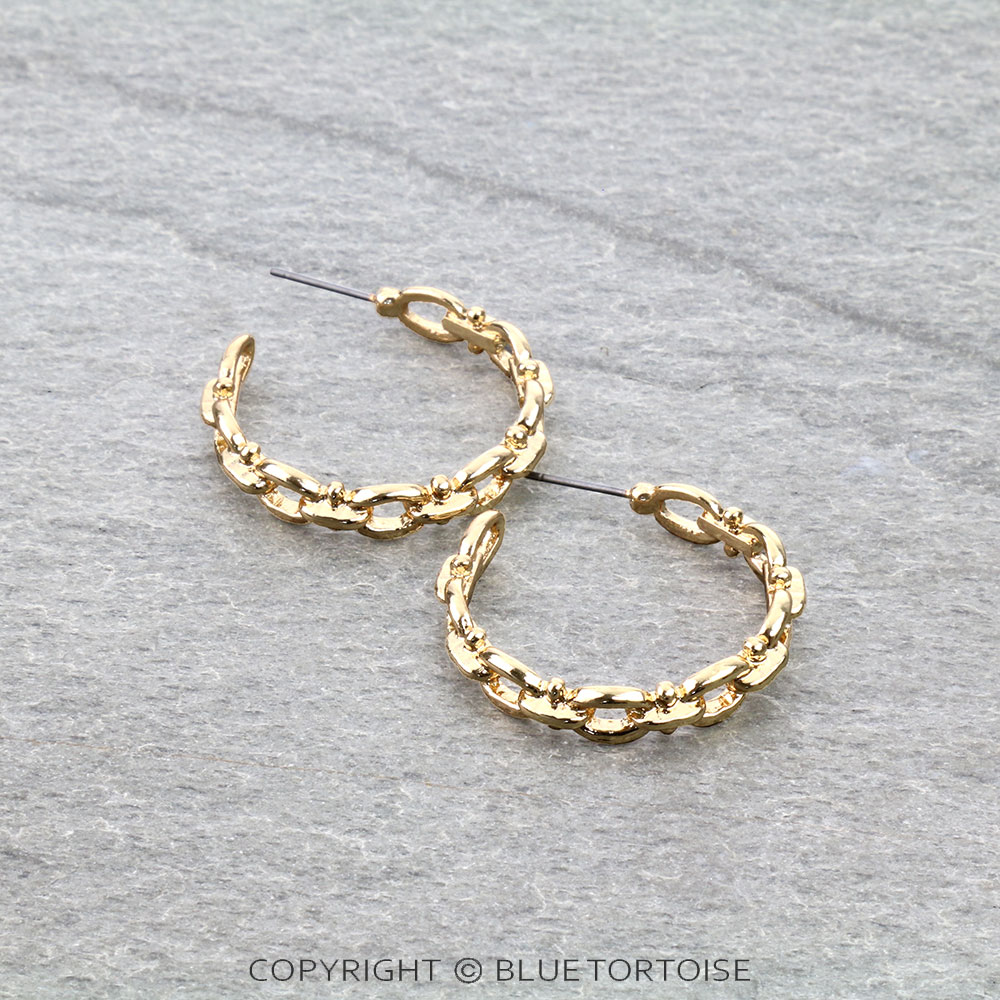 Tailored Chain Hoop Earrings