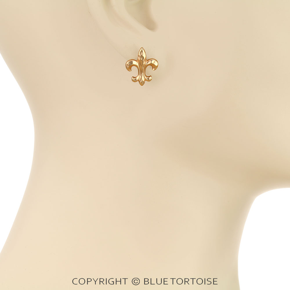 Tailored Hammered Fleur De Lis Stud Earrings - Image 2