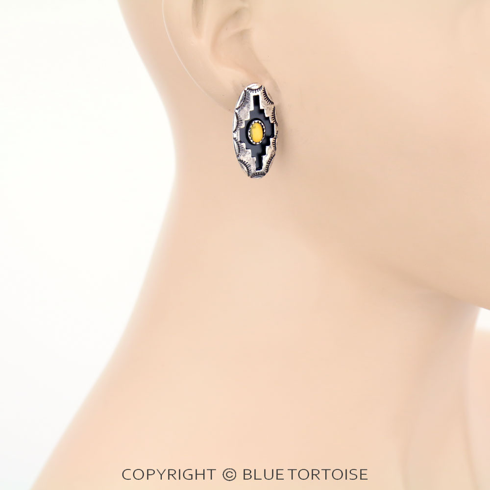 Aztec Patterned Metal Stud Earrings - Image 2