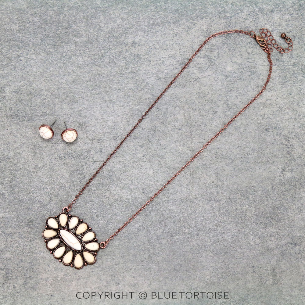 Western Design Stone Necklace Set