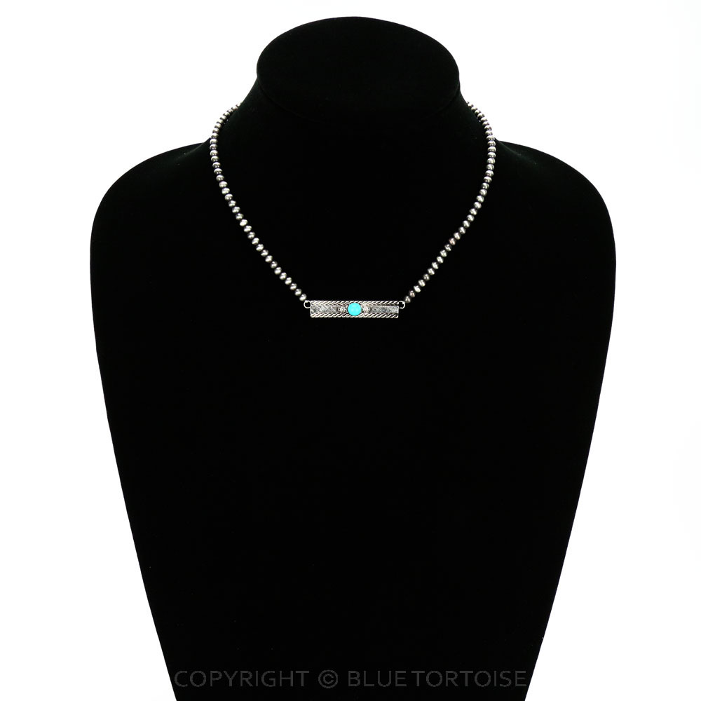 Western Navajo Style Pearl with Texture Bar Necklace - Image 2