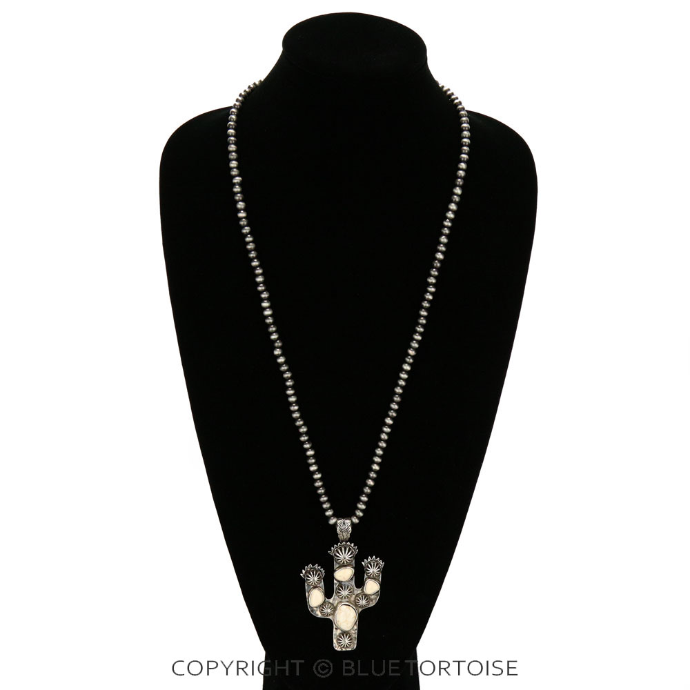 Navajo Style Pearl with Cactus Pendant Necklace - Image 2