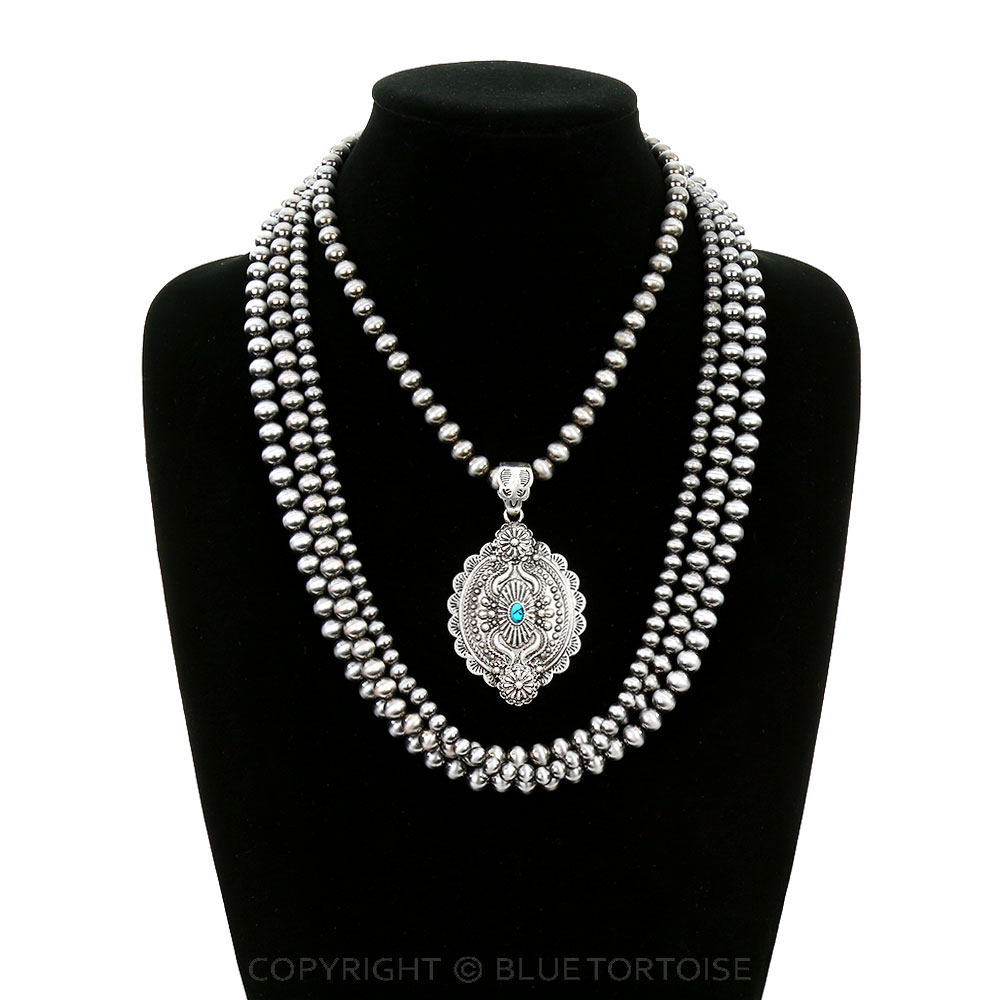 4 Row Navajo Style Pearl with Concho Pendant Necklace - Image 2