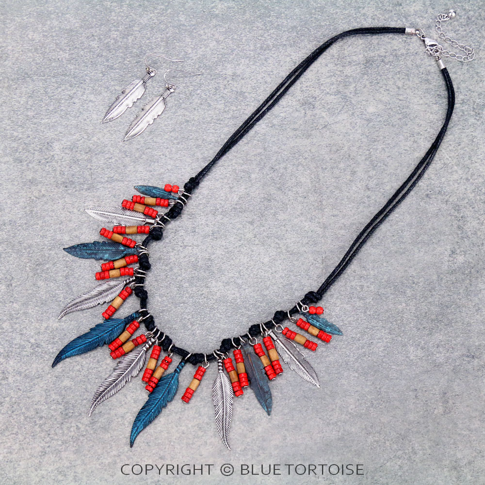 Western Acrylic Bead with Feather Necklace Set