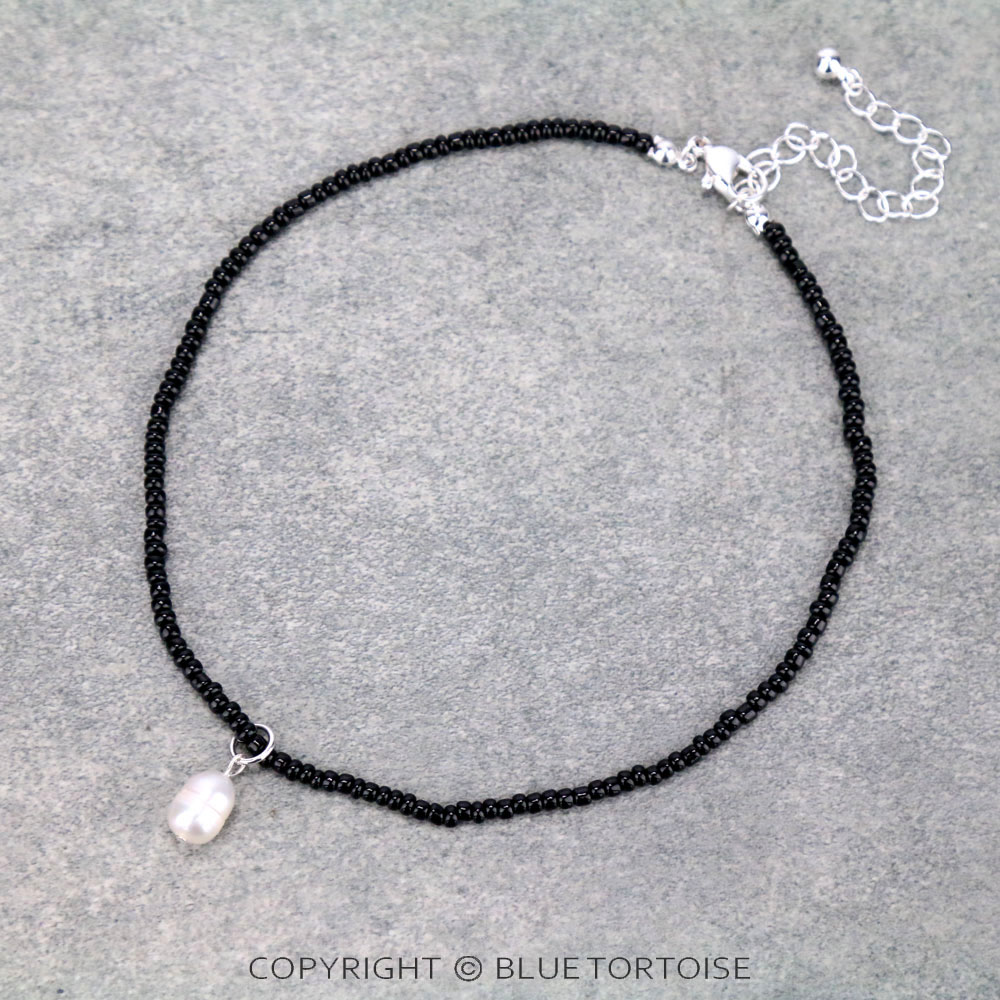 Seed Bead with Freshwater Pearl Pendant Choker