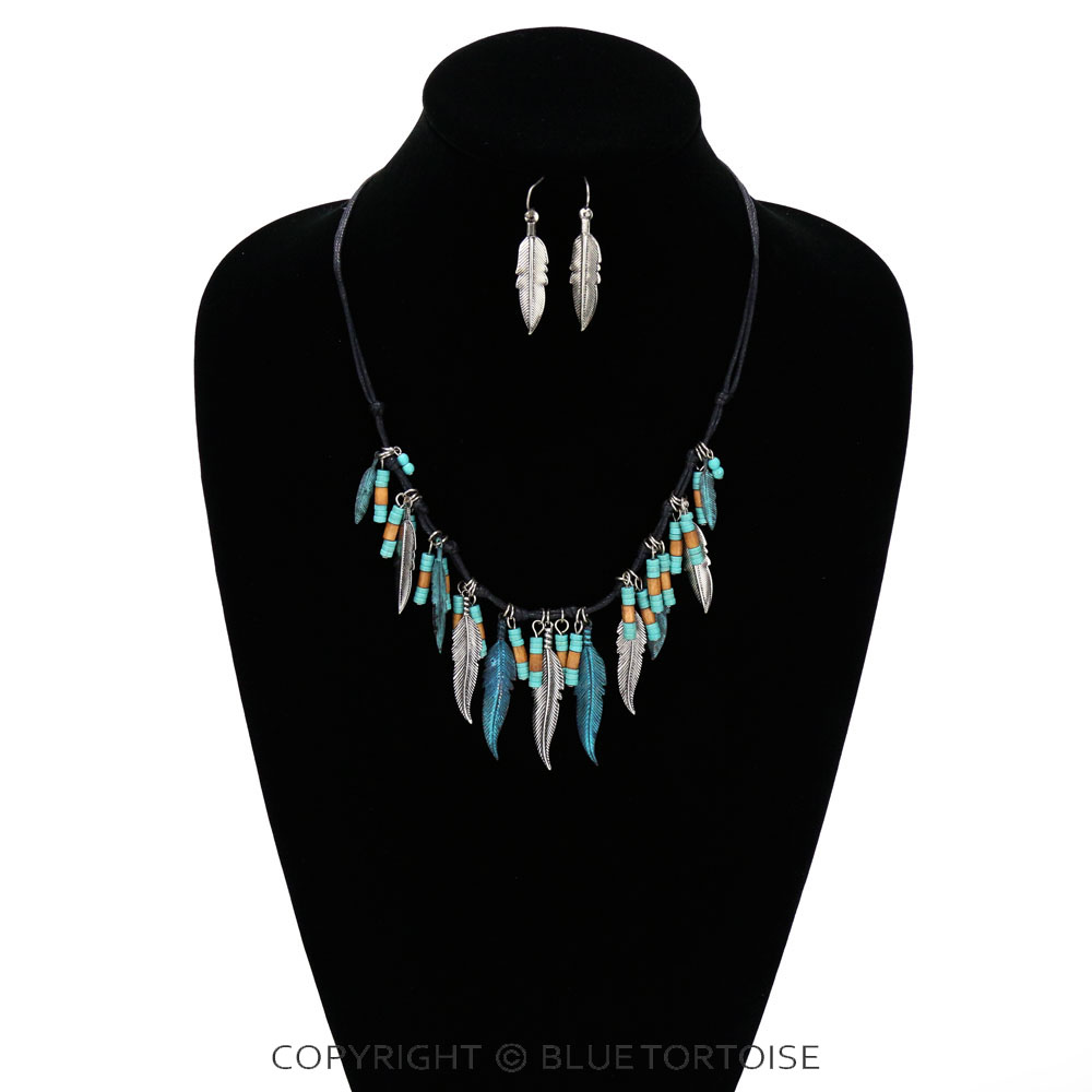 Western Acrylic Bead with Feather Necklace Set - Image 2