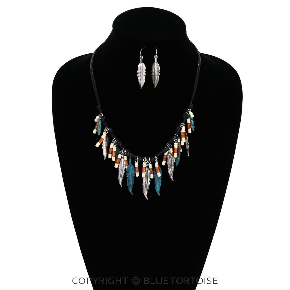 Western Acrylic Bead with Feather Necklace Set - Image 2