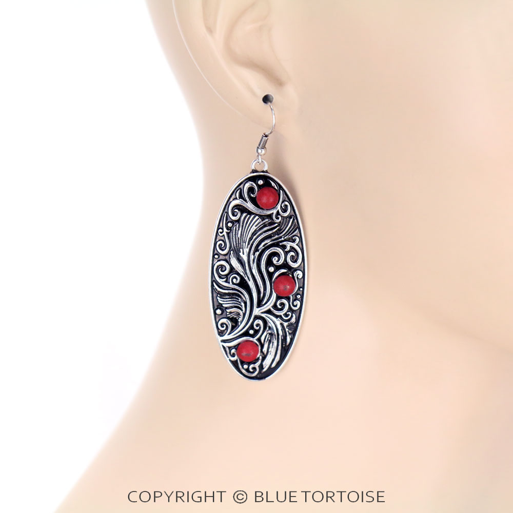 Patterned Oval Casting Dangle Earrings - Image 2