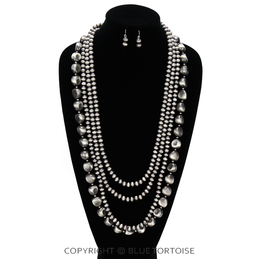 34" Long Navajo Style Pearl Necklace - Image 2