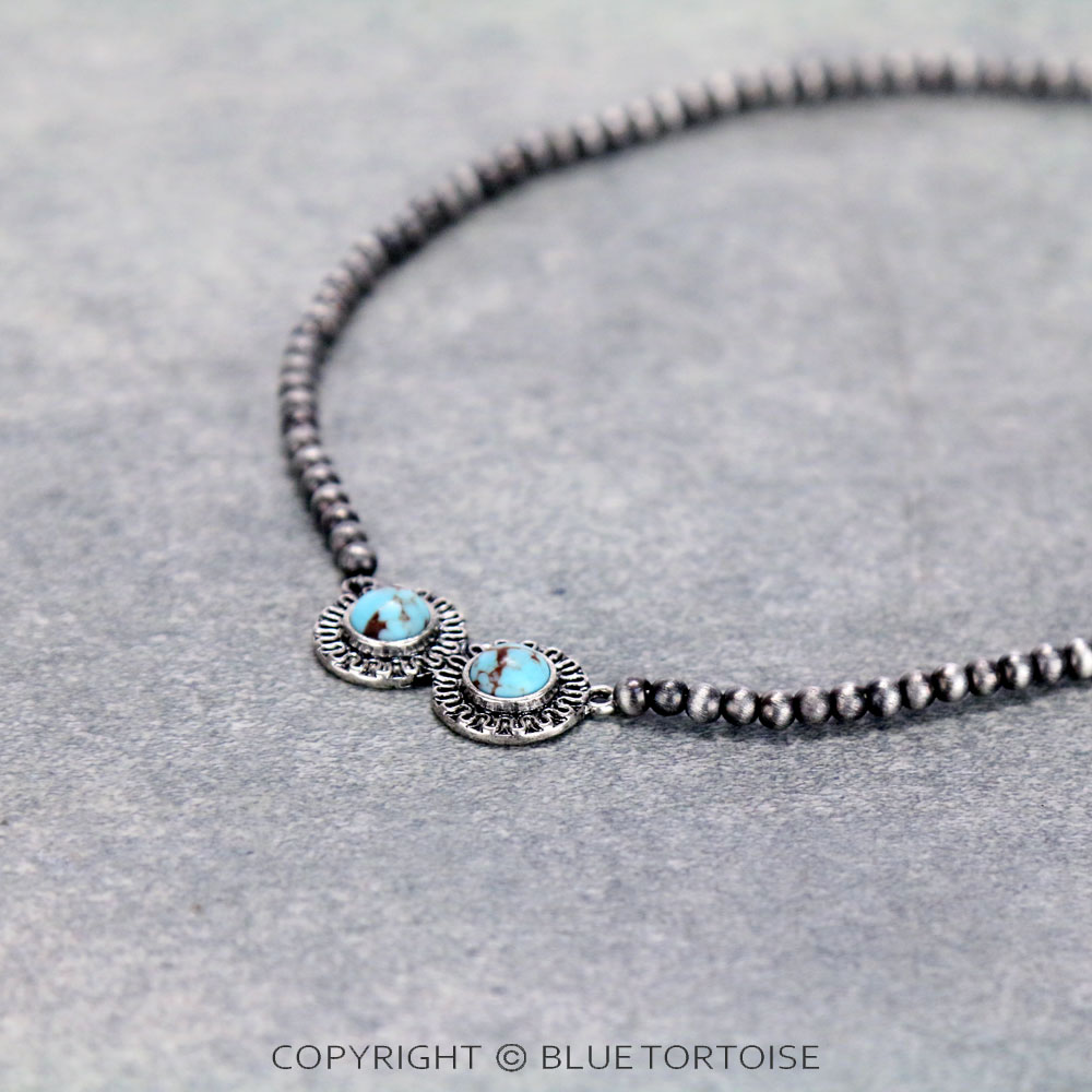 Western Stone Pendant Choker Necklace - Image 3