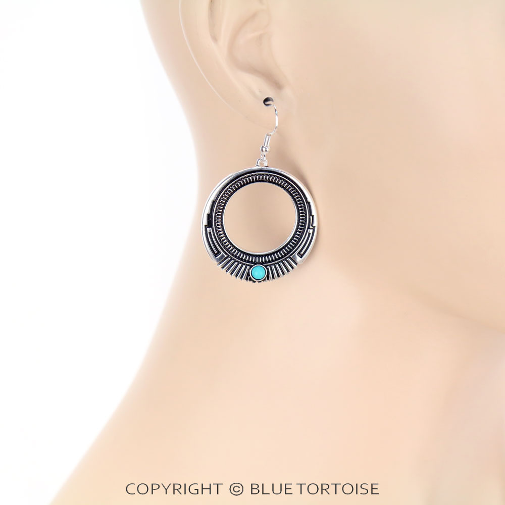 Western Texture Circle Dangle Earrings - Image 2