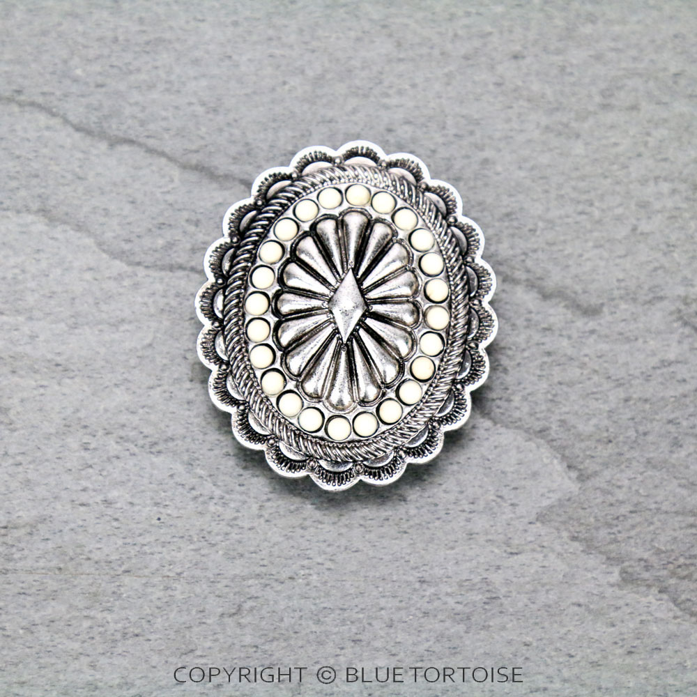 Concho with Stone Phone Grip & Stand