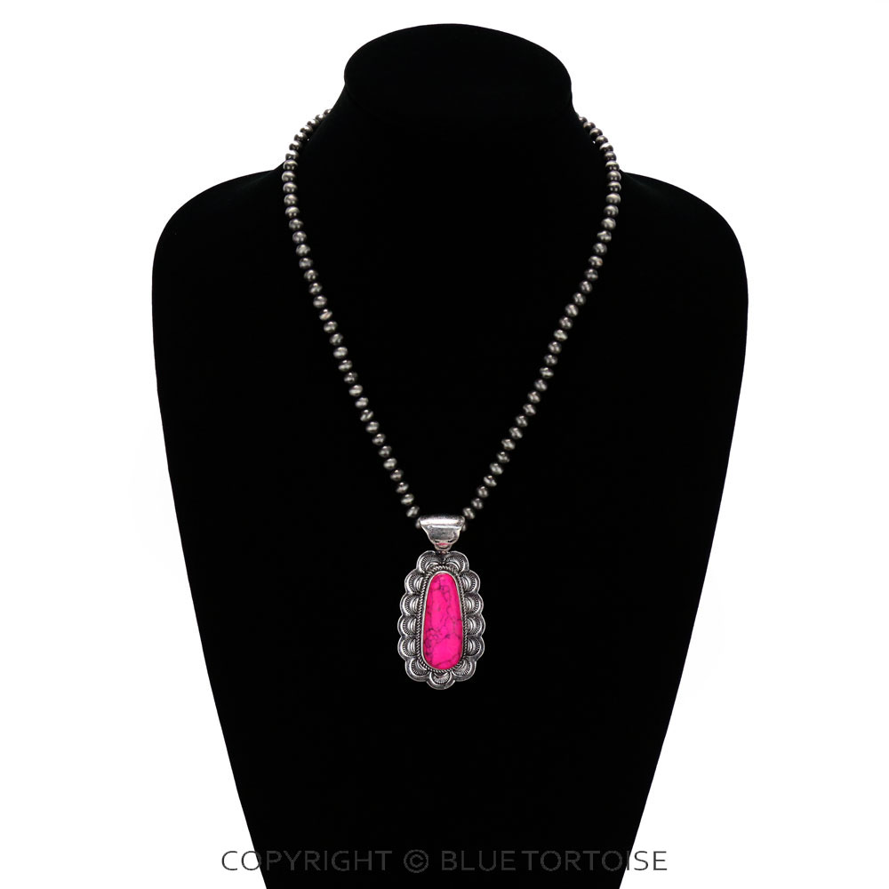 Navajo Style Pearl with Concho Pendant Necklace - Image 2