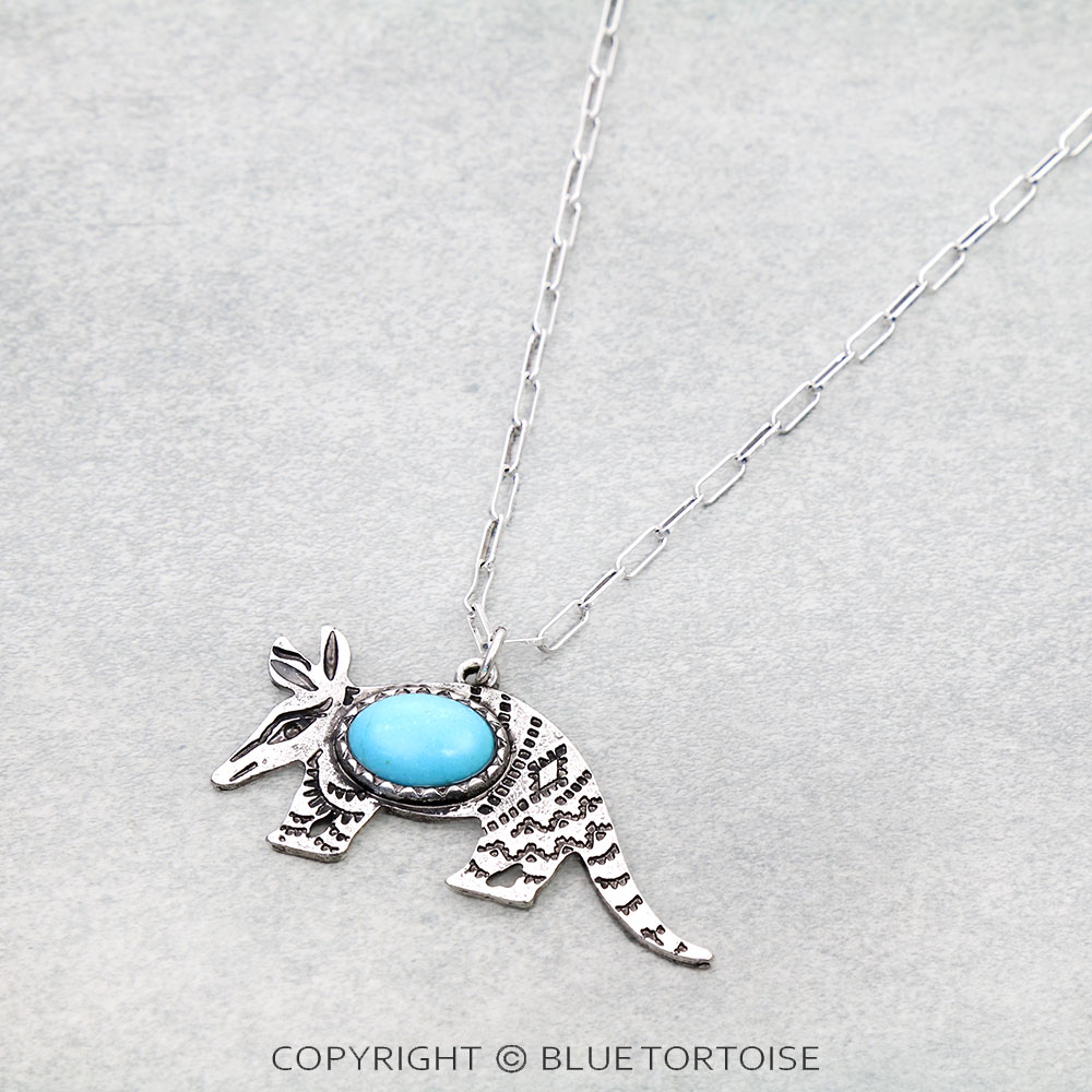 Western Armadillo Stone Necklace - Image 3