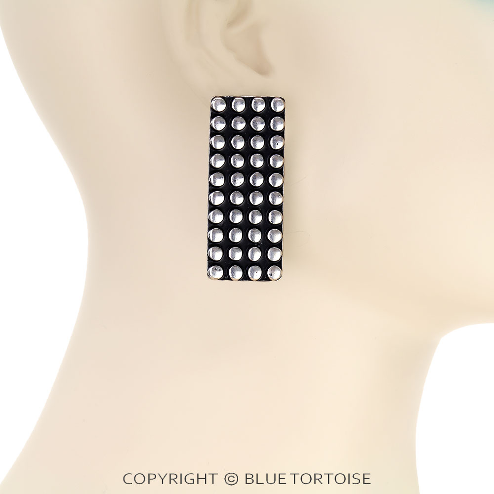 Western Style Bar Stud Earrings - Image 2