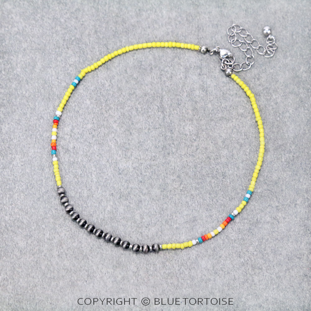Navajo Style Pearl with Seed Bead Choker