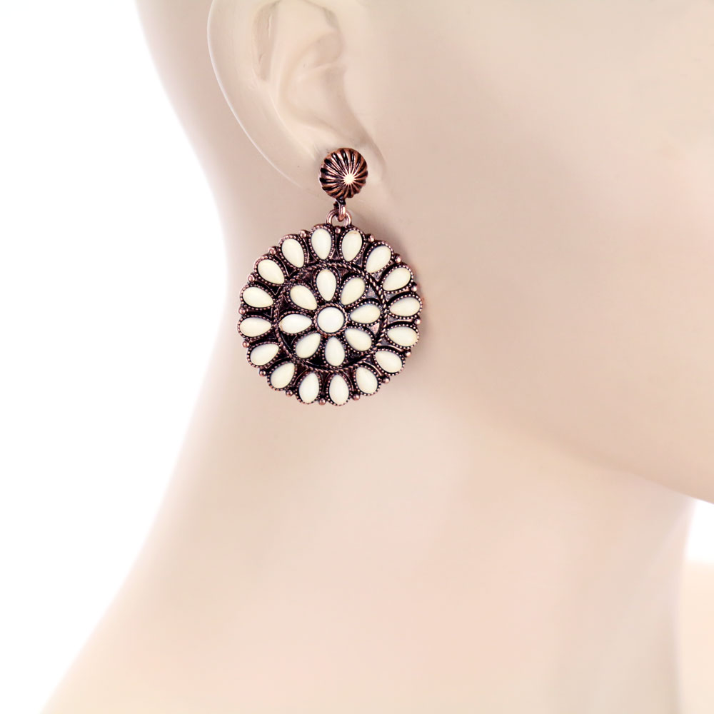 Western Round Design Stone Stud Earrings - Image 2