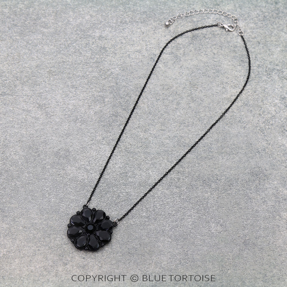 Western Flower Concho Stone Necklace