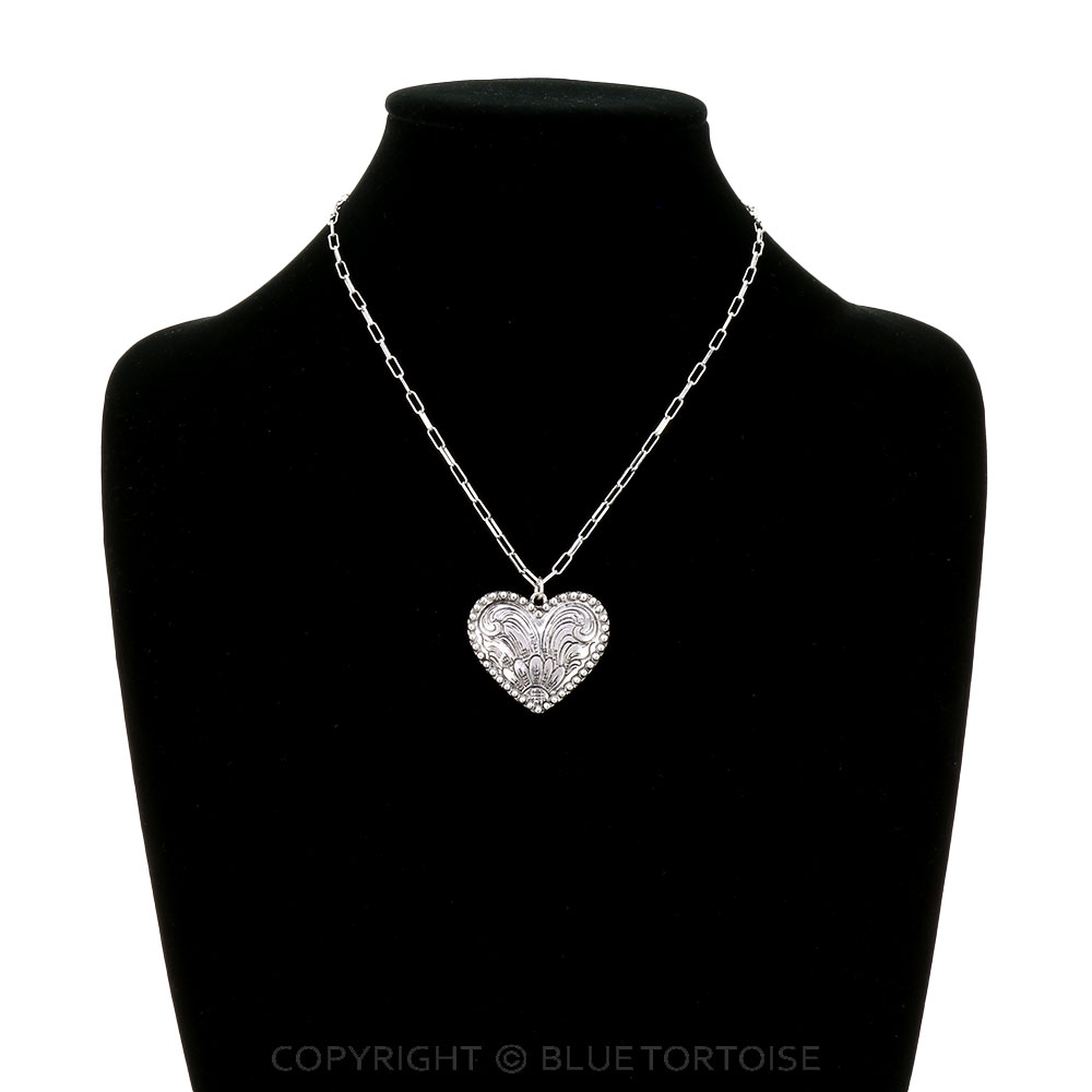 Western Heart Etched Necklace - Image 2